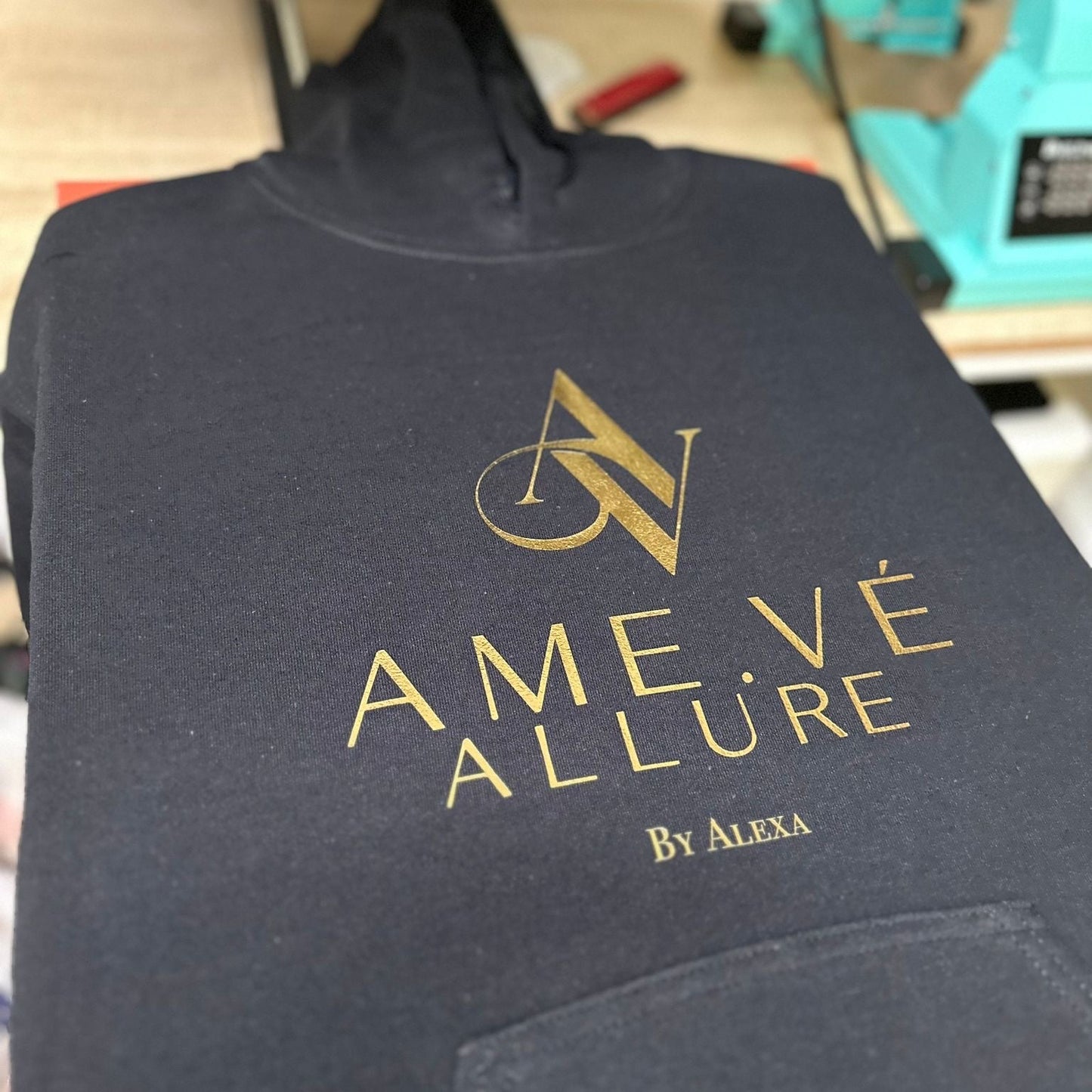Hoodie / Con Logo
